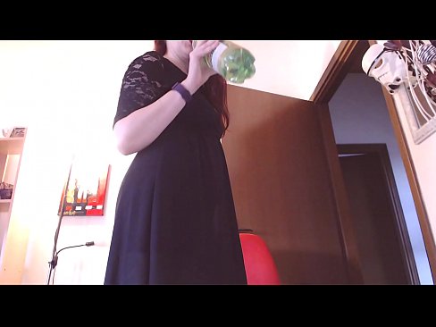 ❤️ Isang sunud-sunod na alipin na mahilig sa marumi at masarap na panty ang napilitang magsalsal matapos mapanood ang video na ito! ☑ Porno fb sa amin ❌❤