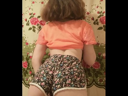 ❤️ Sexy na batang babe na hinuhubad ang kanyang shorts sa camera ☑ Porno fb sa amin ❌❤