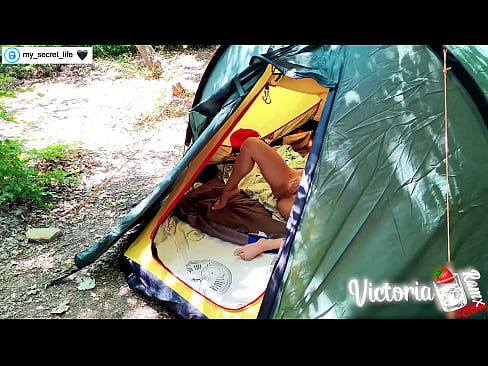 ❤️ Nakuha sa camera Madamdaming haltak off Stranger in a tent ☑ Porno fb sa amin ❌❤