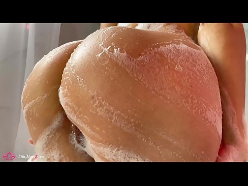 ❤️ Sinasasal ni Brunette ang Pussy gamit ang Vibrator sa Matinding Orgasm sa Shower ☑ Porno fb sa amin ❌❤